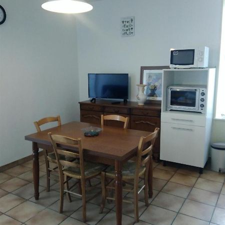 Gite Communal 149 Sainpuits Ngoại thất bức ảnh