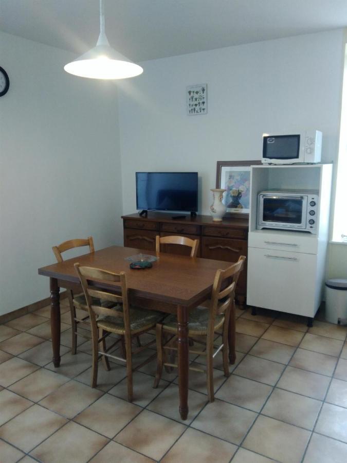 Gite Communal 149 Sainpuits Ngoại thất bức ảnh